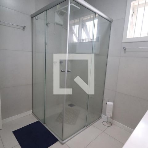 Casa à venda com 204m², 4 quartos e 2 vagasBanheiro 1