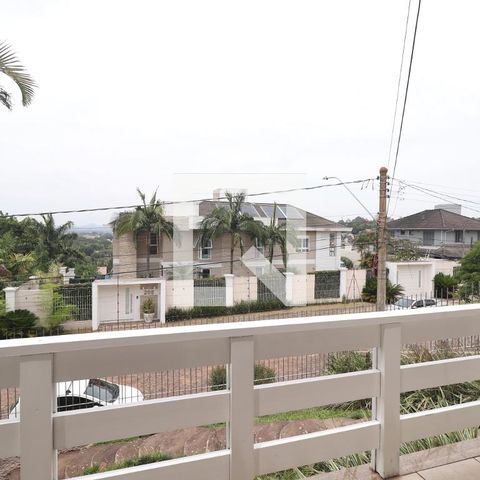 Casa à venda com 204m², 4 quartos e 2 vagassala vista