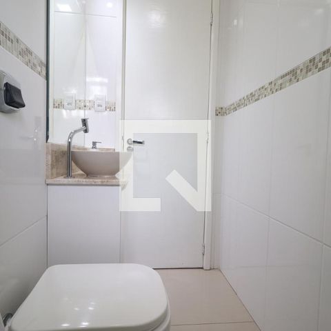 Casa à venda com 204m², 4 quartos e 2 vagasBanheiro