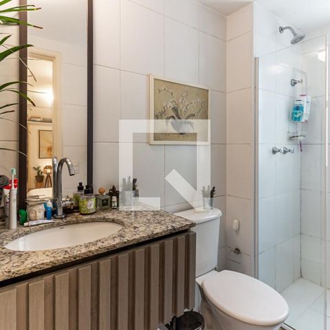 Studio para alugar com 30m², 1 quarto e 1 vaga Studio para alugar com 30m², 1 quarto e 1 vagaBanheiro
