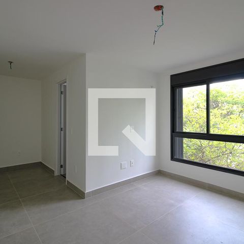 Casa de condomínio à venda com 225m², 3 quartos e 2 vagas Casa de condomínio à venda com 225m², 3 quartos e 2 vagasSuíte