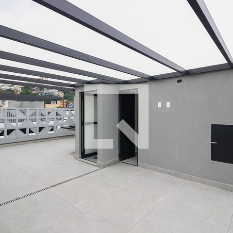 Casa de condomínio à venda com 225m², 3 quartos e 2 vagas Casa de condomínio à venda com 225m², 3 quartos e 2 vagasTerraço