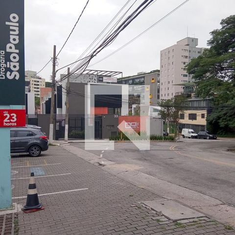 Casa de condomínio à venda com 225m², 3 quartos e 2 vagas Casa de condomínio à venda com 225m², 3 quartos e 2 vagasFachada