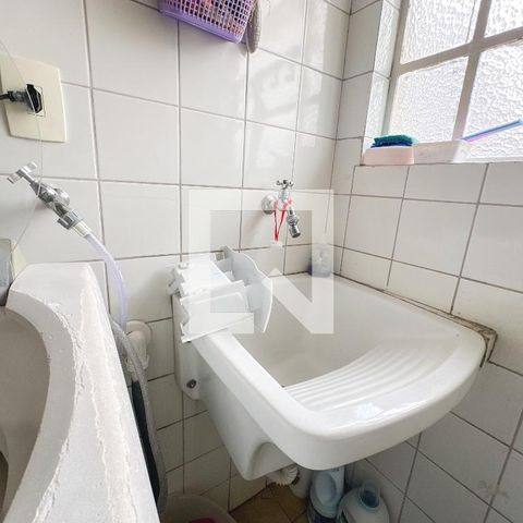 Apartamento à venda com 96m², 3 quartos e 1 vaga Apartamento à venda com 96m², 3 quartos e 1 vagaLavanderia
