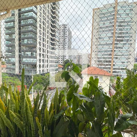 Apartamento à venda com 96m², 3 quartos e 1 vaga Apartamento à venda com 96m², 3 quartos e 1 vagaVista/Quarto 3