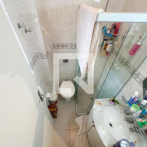 Apartamento à venda com 96m², 3 quartos e 1 vaga Apartamento à venda com 96m², 3 quartos e 1 vagaBanheiro Social