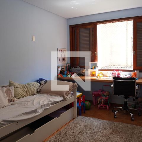 Apartamento para alugar com 170m², 3 quartos e 2 vagasQuarto