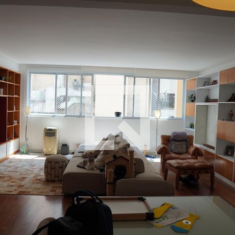 Apartamento para alugar com 170m², 3 quartos e 2 vagasSala