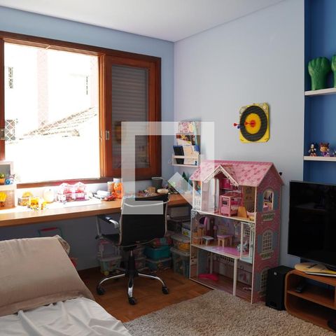 Apartamento para alugar com 170m², 3 quartos e 2 vagasQuarto