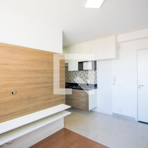 Apartamento à venda com 35m², 2 quartos e sem vaga Apartamento à venda com 35m², 2 quartos e sem vagaSala