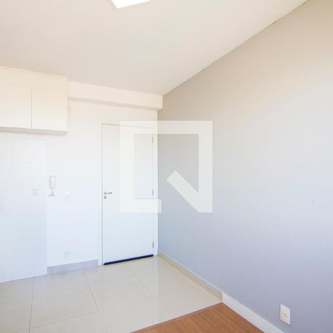Apartamento à venda com 35m², 2 quartos e sem vaga Apartamento à venda com 35m², 2 quartos e sem vagaSala