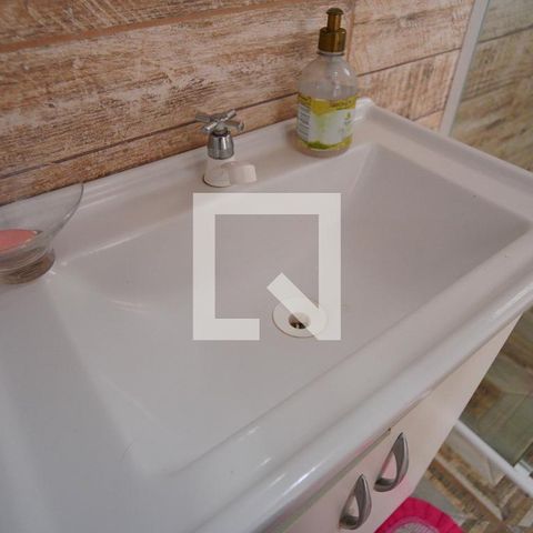 Casa à venda com 170m², 4 quartos e 2 vagasBanheiro Corredor 2 - Segundo Andar