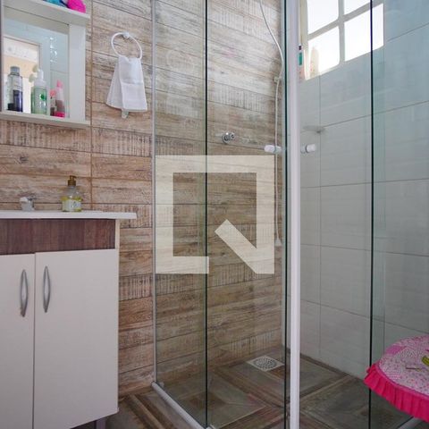 Casa à venda com 170m², 4 quartos e 2 vagasBanheiro Corredor 2 - Segundo Andar