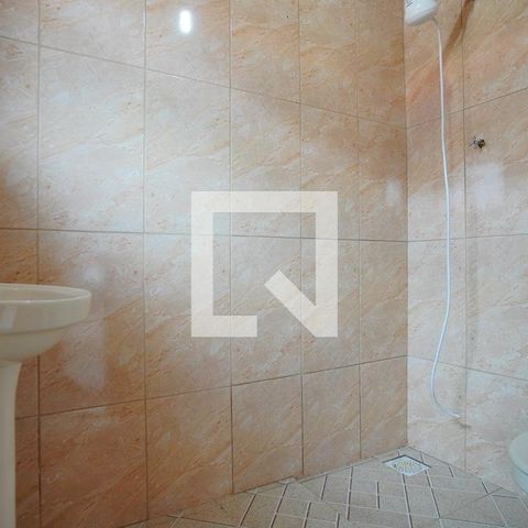 Casa à venda com 170m², 4 quartos e 2 vagasGaragem Coberta - Banheiro