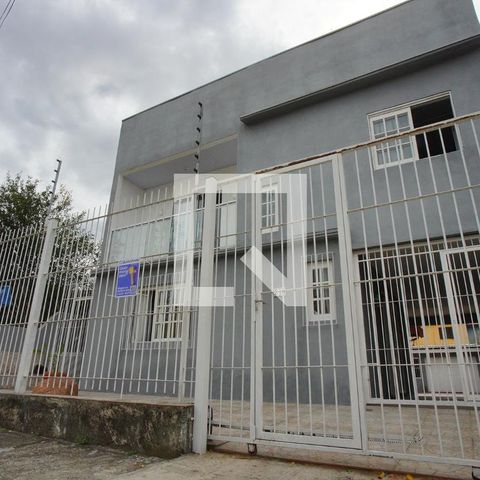 Casa à venda com 170m², 4 quartos e 2 vagasFachada