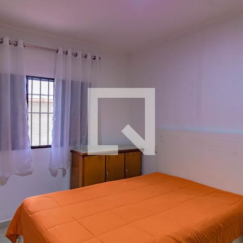 Casa à venda com 248m², 4 quartos e 2 vagas Casa à venda com 248m², 4 quartos e 2 vagasQuarto 1