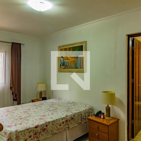 Casa à venda com 248m², 4 quartos e 2 vagas Casa à venda com 248m², 4 quartos e 2 vagasQuarto 2 casa 2