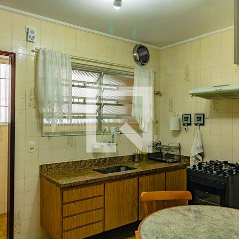 Casa à venda com 248m², 4 quartos e 2 vagas Casa à venda com 248m², 4 quartos e 2 vagasCozinha casa 2
