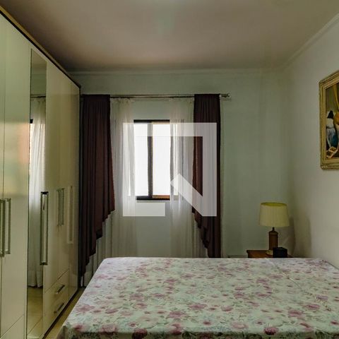 Casa à venda com 248m², 4 quartos e 2 vagas Casa à venda com 248m², 4 quartos e 2 vagasQuarto 2 casa 2