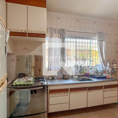 Casa à venda com 139m², 3 quartos e 2 vagasCozinha