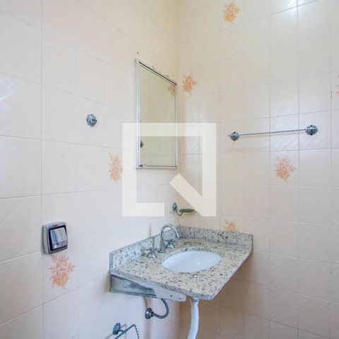 Casa para alugar com 278m², 3 quartos e 5 vagasBanheiro do quarto 1