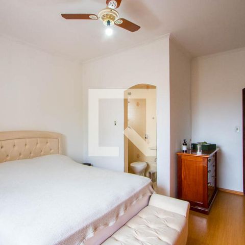 Casa para alugar com 278m², 3 quartos e 5 vagasQuarto 1 - Suíte
