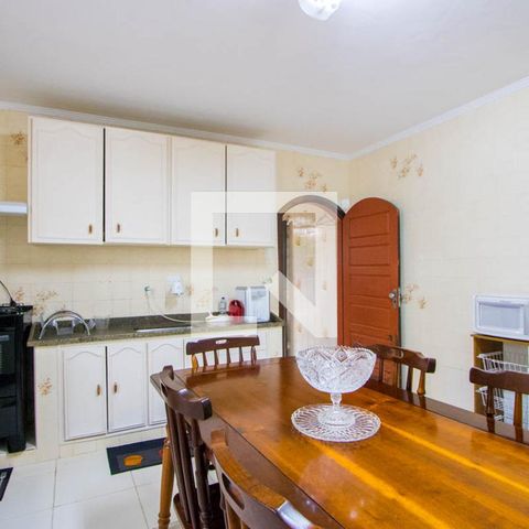 Casa para alugar com 278m², 3 quartos e 5 vagasCozinha