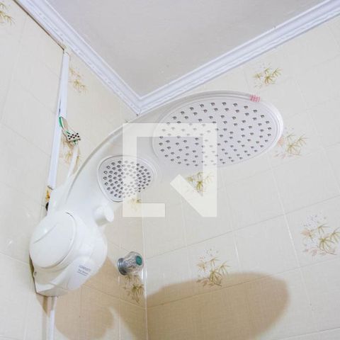Casa para alugar com 278m², 3 quartos e 5 vagasBanheiro social 2