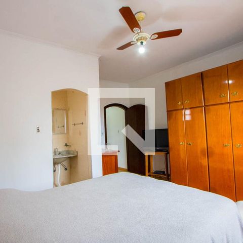 Casa para alugar com 278m², 3 quartos e 5 vagasQuarto 1 - Suíte