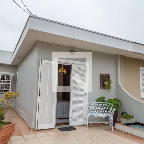 Casa à venda com 157m², 3 quartos e 2 vagas Casa à venda com 157m², 3 quartos e 2 vagasVaranda da Suíte