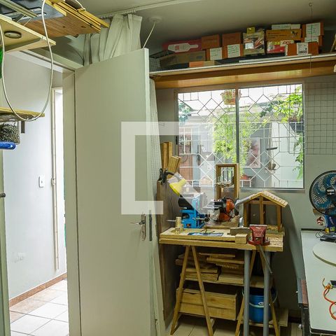 Casa à venda com 157m², 3 quartos e 2 vagas Casa à venda com 157m², 3 quartos e 2 vagasQuarto de Serviço