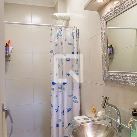 Casa à venda com 157m², 3 quartos e 2 vagas Casa à venda com 157m², 3 quartos e 2 vagasBanheiro de Serviço