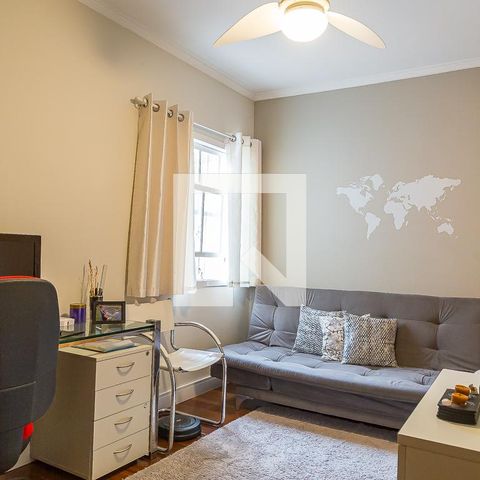 Casa à venda com 157m², 3 quartos e 2 vagas Casa à venda com 157m², 3 quartos e 2 vagasQuarto 2