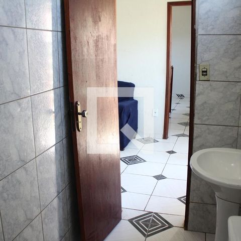 Casa à venda com 70m², 4 quartos e sem vagaBanheiro