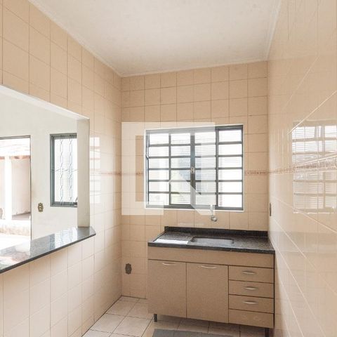 Casa à venda com 134m², 3 quartos e 2 vagas Casa à venda com 134m², 3 quartos e 2 vagasCasa 2- Cozinha