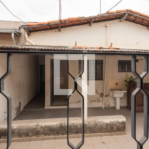 Casa à venda com 134m², 3 quartos e 2 vagas Casa à venda com 134m², 3 quartos e 2 vagasVista do Casa 2- Quarto