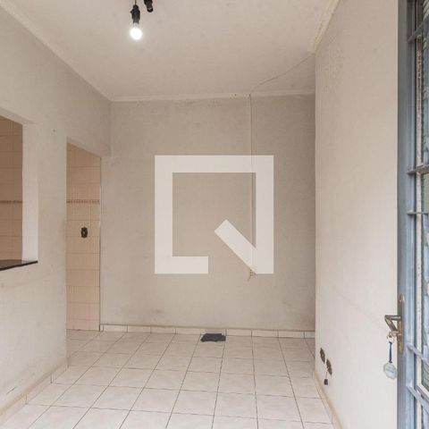 Casa à venda com 134m², 3 quartos e 2 vagas Casa à venda com 134m², 3 quartos e 2 vagasCasa 2- Sala