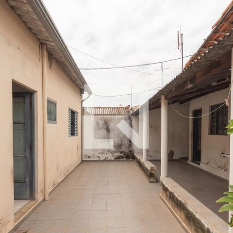Casa à venda com 134m², 3 quartos e 2 vagas Casa à venda com 134m², 3 quartos e 2 vagasQuintal