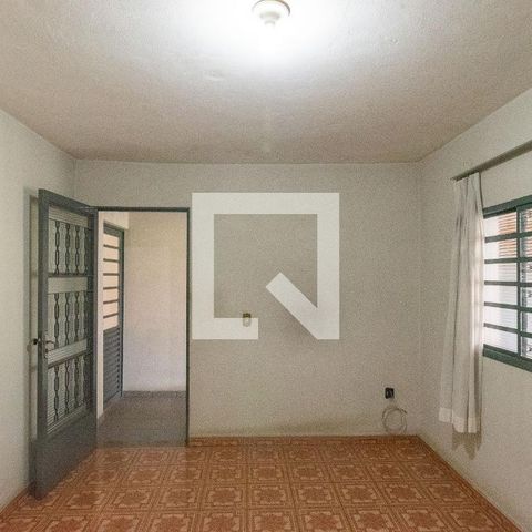 Casa à venda com 134m², 3 quartos e 2 vagas Casa à venda com 134m², 3 quartos e 2 vagas Sala