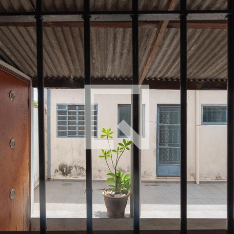 Casa à venda com 134m², 3 quartos e 2 vagas Casa à venda com 134m², 3 quartos e 2 vagasVista do Quarto 1