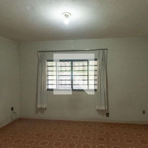 Casa à venda com 134m², 3 quartos e 2 vagas Casa à venda com 134m², 3 quartos e 2 vagas Sala