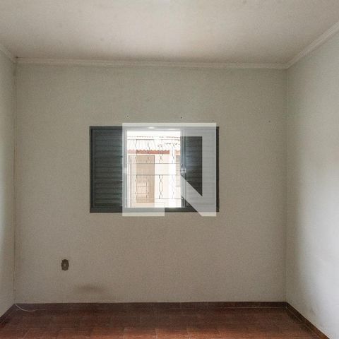 Casa à venda com 134m², 3 quartos e 2 vagas Casa à venda com 134m², 3 quartos e 2 vagasCasa 2- Quarto