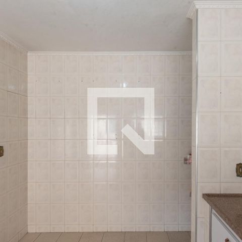 Casa à venda com 134m², 3 quartos e 2 vagas Casa à venda com 134m², 3 quartos e 2 vagasCozinha