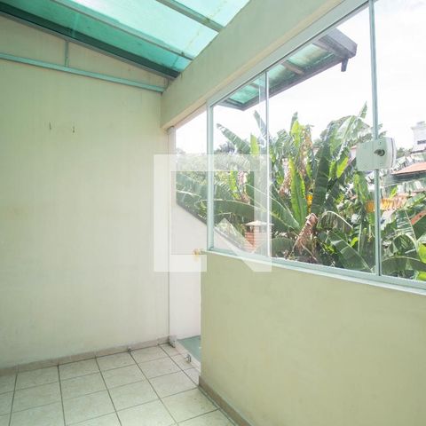 Casa à venda com 126m², 2 quartos e 3 vagas Casa à venda com 126m², 2 quartos e 3 vagasVaranda