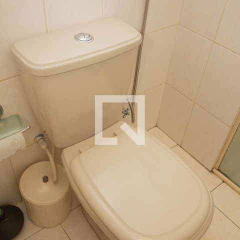 Casa à venda com 126m², 2 quartos e 3 vagas Casa à venda com 126m², 2 quartos e 3 vagasBanheiro da Suíte 2