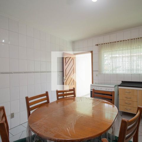 Casa à venda com 126m², 2 quartos e 3 vagas Casa à venda com 126m², 2 quartos e 3 vagasCozinha