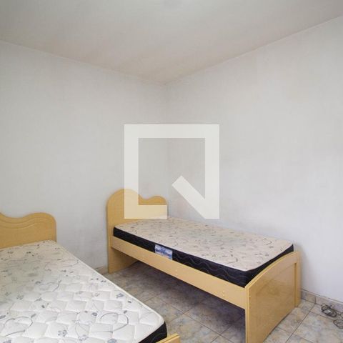 Casa à venda com 126m², 2 quartos e 3 vagas Casa à venda com 126m², 2 quartos e 3 vagasQuarto 1 - Suíte