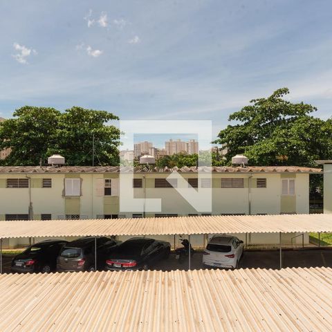 Apartamento à venda com 70m², 2 quartos e 1 vaga Apartamento à venda com 70m², 2 quartos e 1 vagaVista da Sala