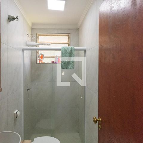 Apartamento à venda com 70m², 2 quartos e 1 vaga Apartamento à venda com 70m², 2 quartos e 1 vagaBanheiro