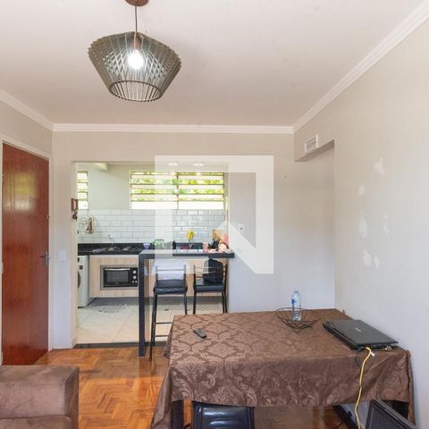 Apartamento à venda com 70m², 2 quartos e 1 vaga Apartamento à venda com 70m², 2 quartos e 1 vagaSala